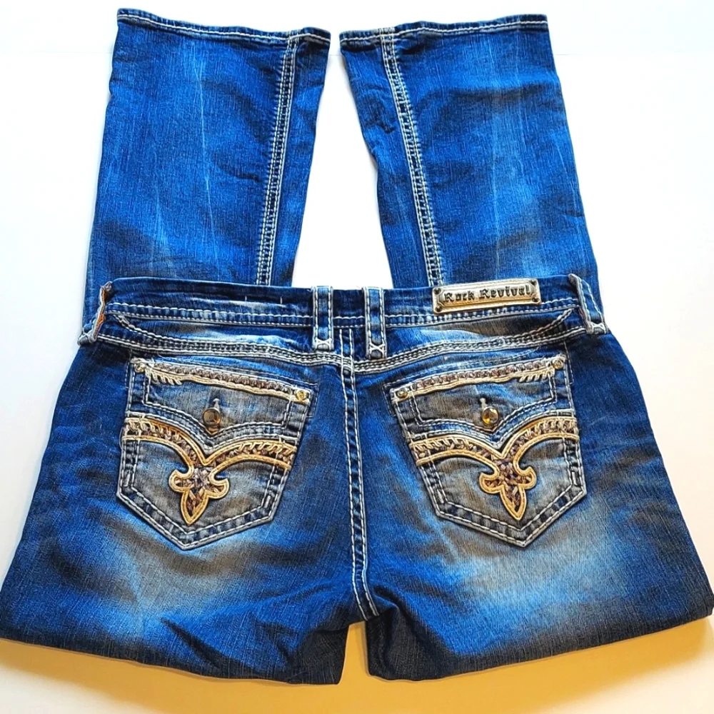 Rock Revival Jelina Easy Boot Distressed Jeans - Picture 1 of 6